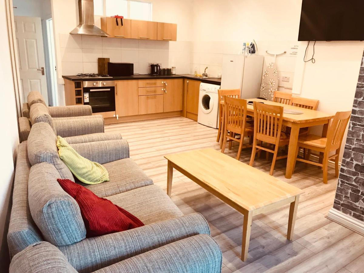 Entire Flat With Three Bedrooms N 2 Great Yarmouth Exteriér fotografie